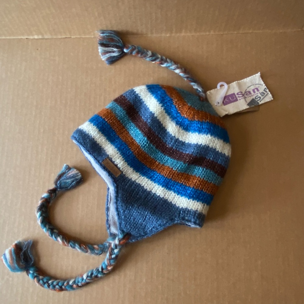 Kushan hat multi color Sherpa style